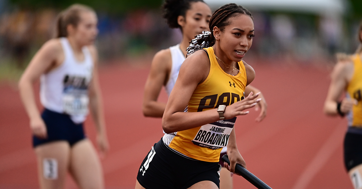 Rowan University criticized for sports bra suspension for runners - Sports  Illustrated